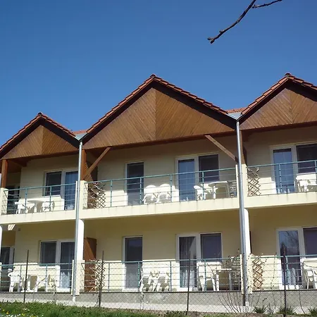 Janko Apartmanhaz アパート *