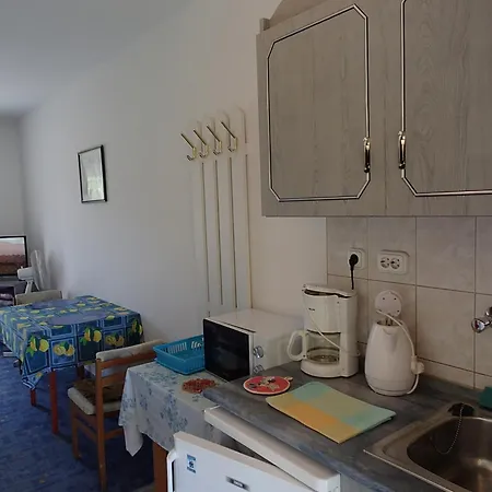 Janko Apartmanhaz アパート