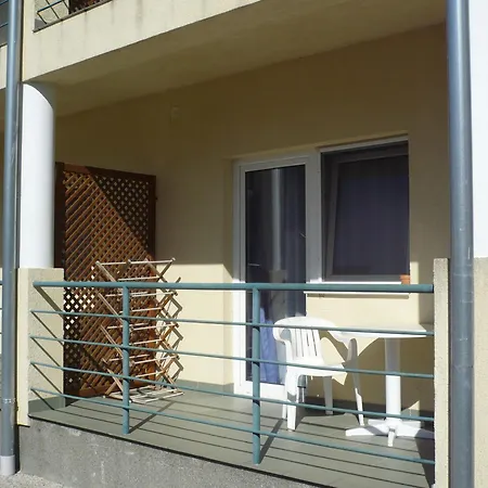 Janko Apartmanhaz * ザラカロシュ