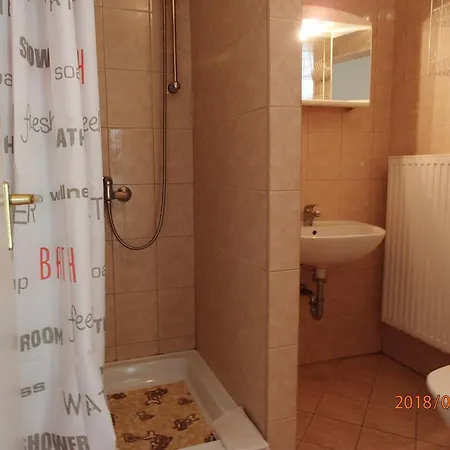 Janko Apartmanhaz アパート *