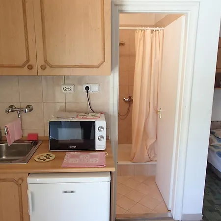 Janko Apartmanhaz アパート